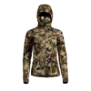 Sitka Women's Traverse Hoody 1 Sitka Women's Traverse Hoody -Archer's Haven IMG SITKA BG 2022 600027 SA Traverse Hoody Optifade Subalpine 592p Studio 00331