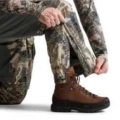 Sitka Blizzard Aerolite Bib Pant -Archer's Haven Img SITKA BG 2021 30078 OB Mens Blizzard AeroLite Bib Pant Optifade Open Country 592p Studio 01 5