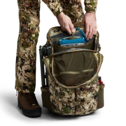 Sitka Mountain 2700 Pack 22 Sitka Mountain 2700 Pack -Archer's Haven Img SITKA BG 2021 40068 SA Mountain 2700 Pack Optifade Subalpine Studio 3119