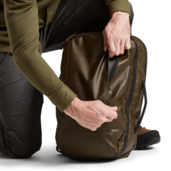 Sitka Drifter Travel Pack -Archer's Haven Img SITKA ED 2021 80030 CV Drifter Travel Pack Covert 592p Studio 2300