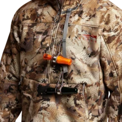 Sitka Dakota Hoody 17 Sitka Dakota Hoody -Archer's Haven Img SITKA WF 2021 50223 WL Mens Dakota Hoody Optifade Waterfowl Marsh 592p Studio 0140