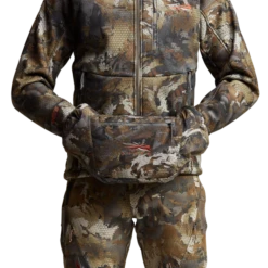 Sitka Hudson WS Muff -Archer's Haven Img SITKA WF 2021 90149 TM Hudson WS Muff Optifade WF Timber 592p Studio 0247