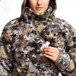 Sitka Women's Fanatic Jacket -Archer's Haven Img SITKA WT 2021 50244 EV Womens Fanatic Jacket Optifade Elevated II 592p Studio 1798