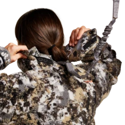 Sitka Women's Fanatic Jacket -Archer's Haven Img SITKA WT 2021 50244 EV Womens Fanatic Jacket Optifade Elevated II 592p Studio 1799