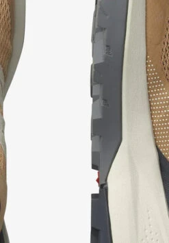 Salomon Women's Outpulse -Archer's Haven L41688700 c802eff649e5b43472e37a4450bd4e21 2 png